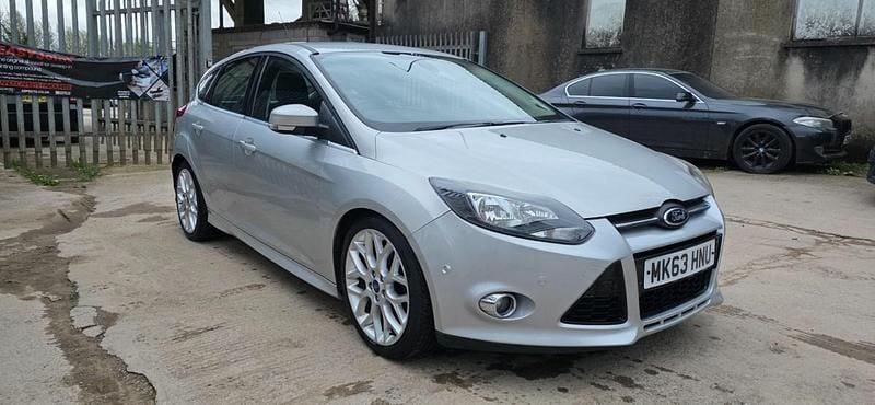 Used Ford Focus Zetec 2013 Silver Hatchback