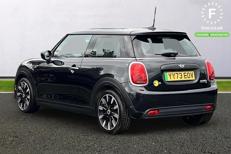 Used Mini Cooper S Level 3 135 kW (184 HP) 2023 Black Hatchback