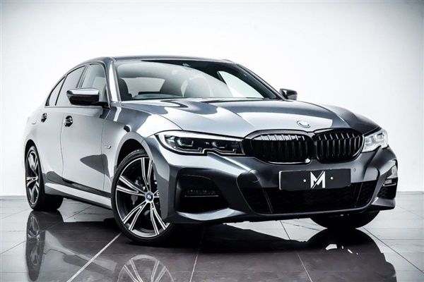 Used 2022 BMW 330 M Sport Sedan | £25,995 (Fair price) - Image 1/4