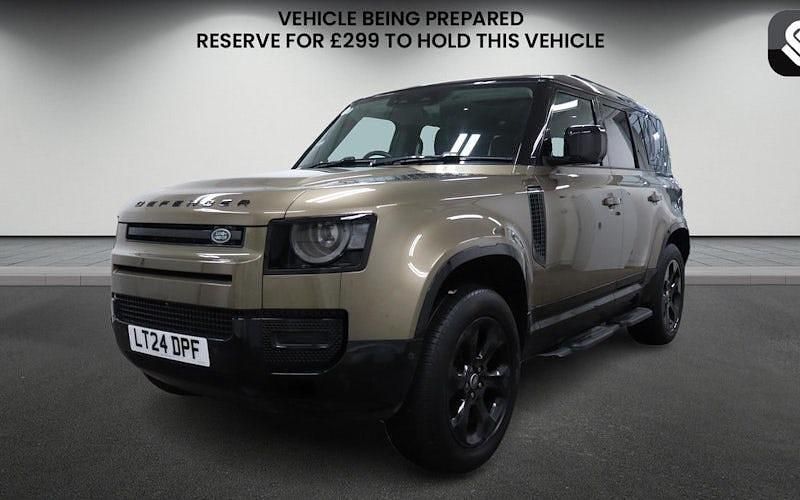 Used Land Rover Defender SE Dynamic 250 HP (183 kW) 2024 Gondwana stone SUV