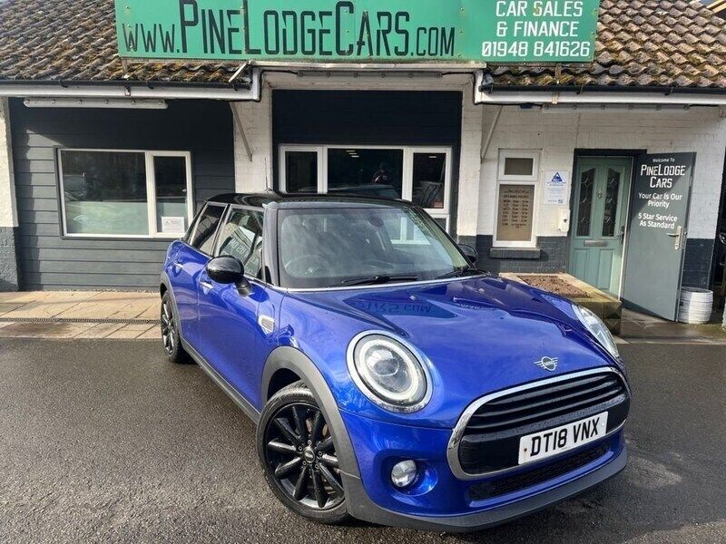 Blue Used 2018 Mini Cooper Hatch Hatchback | £10,999 (Fair price) - Image 1/4