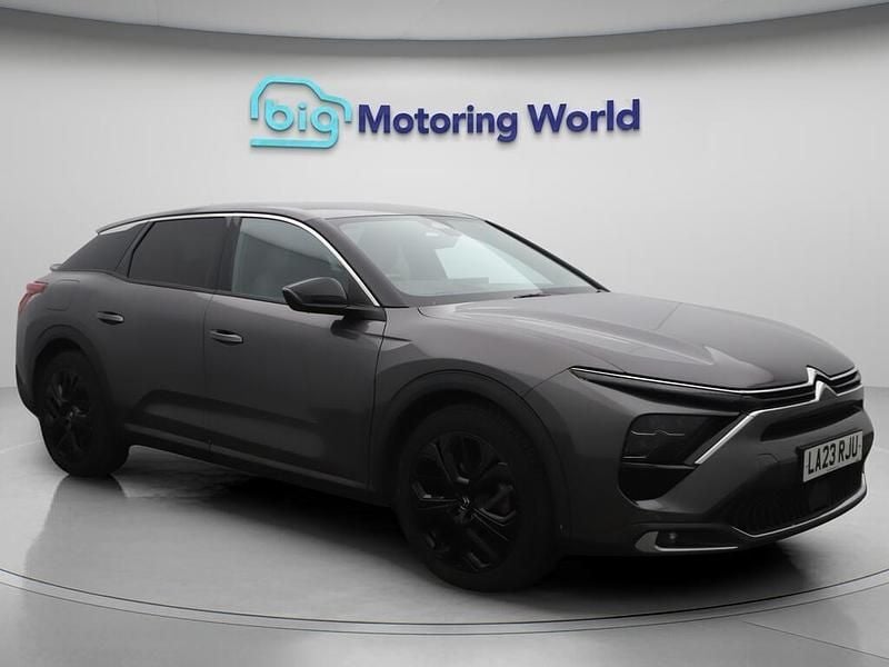 Grey Used 2023 Citroën C5 X PureTech Estate | £13,500 (Good price) - Image 1/4