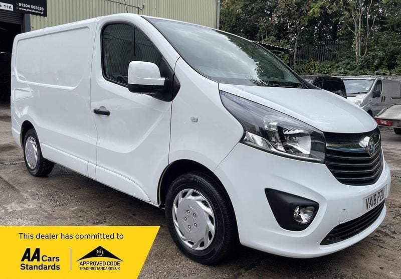White Used 2018 Vauxhall Vivaro Sportive Van | £6,495 (A bit pricey) - Image 1/2