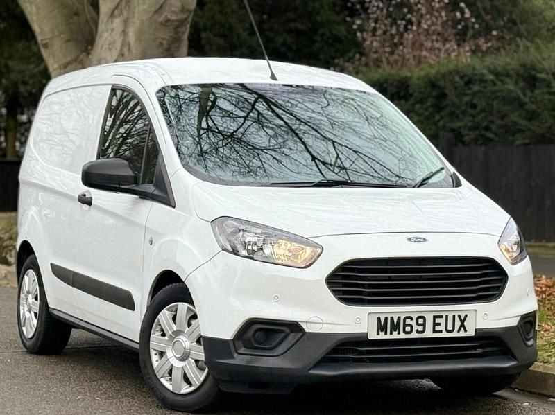 White Used 2020 Ford Transit Van | £4,890 (Good price) - Image 1/4