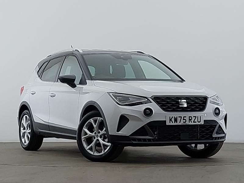 New Seat Arona FR 115 HP (84 kW) 2025 White SUV