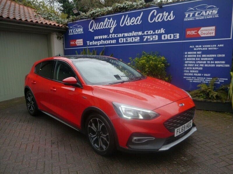 Red Used 2019 Ford Focus Active X Hatchback | £10,995 (Fair price) - Image 1/4