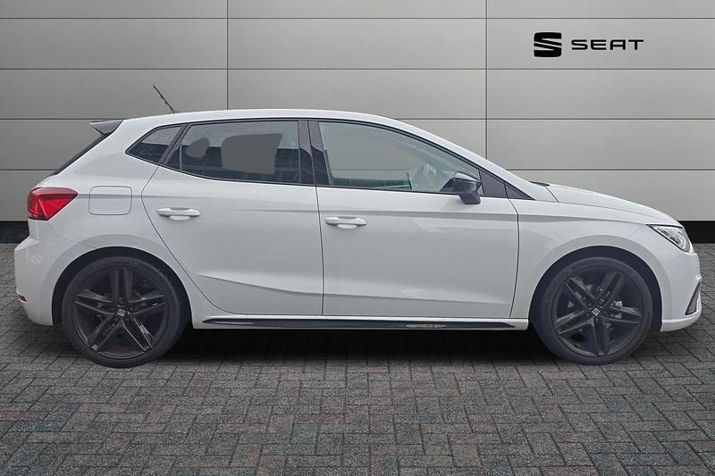 Used Seat Ibiza Black Edition 114 HP (83 kW) 2025 White Hatchback