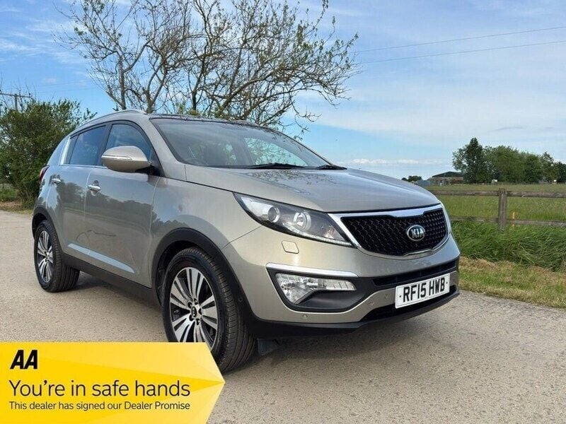 Silver Used 2015 Kia Sportage 4 SUV | £6,495 (Super price) - Image 1/4