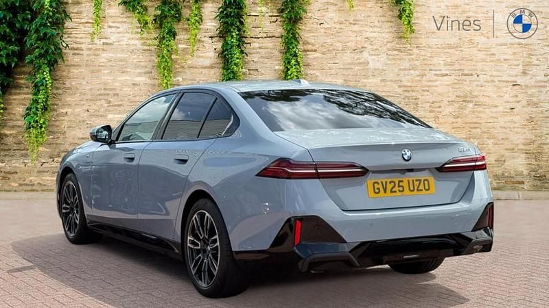 Used BMW 520 M Sport 205 HP (150 kW) 2025 Grey