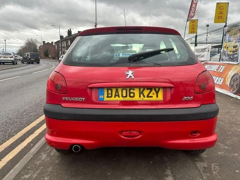 Used Peugeot 206 75 HP (55 kW) 2006 Red Hatchback