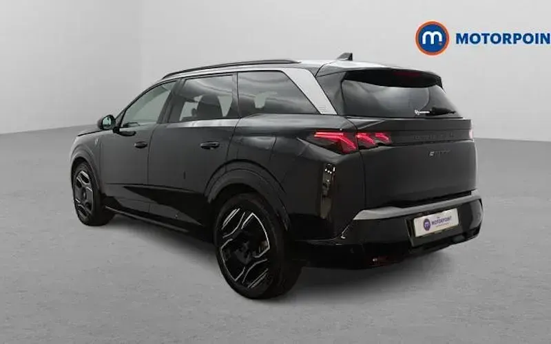 Used Peugeot e-5008 GTi 156 kW (213 HP) 2026 SUV