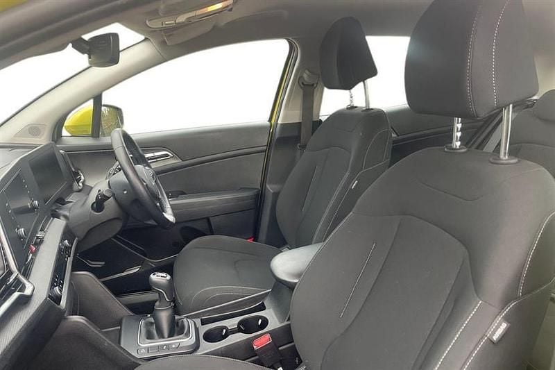 Used Kia Sportage 148 HP (108 kW) 2023 Yellow SUV