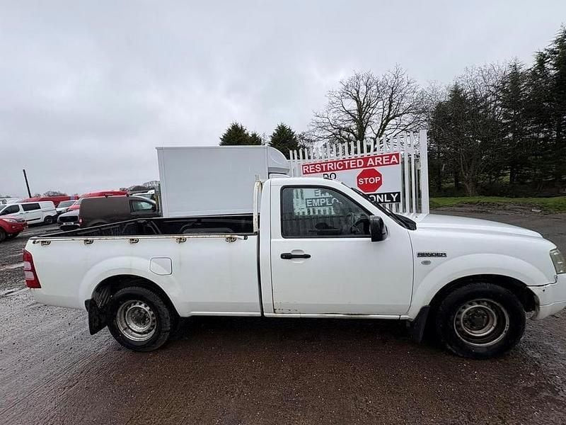 Used Ford Ranger 143 HP (105 kW) 2008 White Pickup