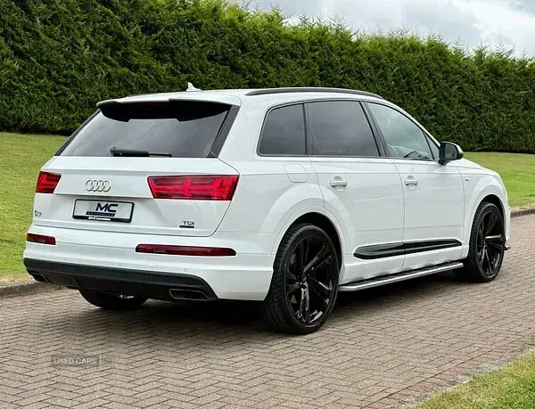 Used Audi Q7 S-Line 2018 White SUV
