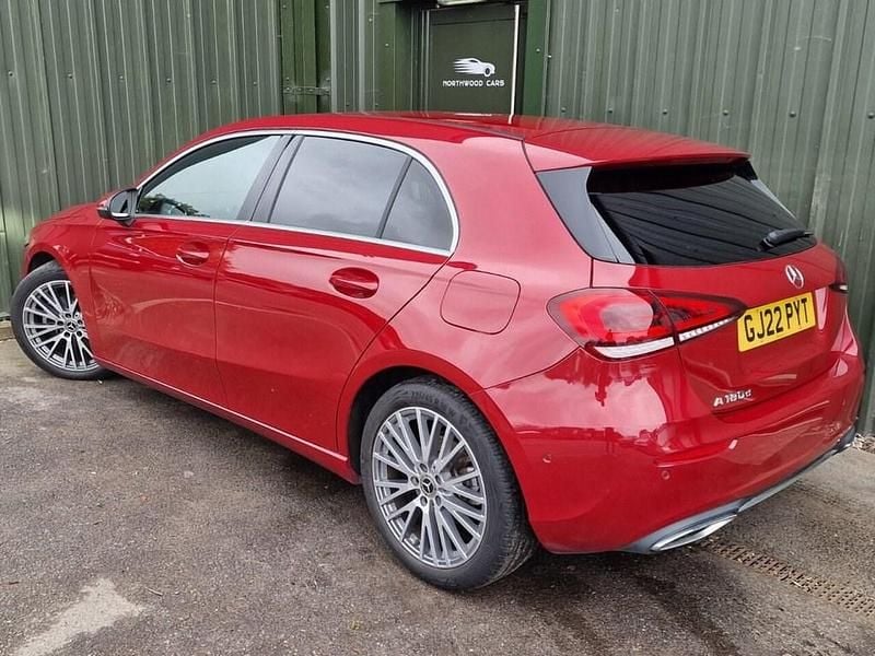 Used Mercedes A180 Executive 116 HP (85 kW) 2022 Red Hatchback