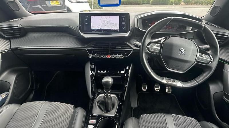 Image 3/4