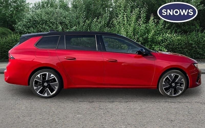 Used Vauxhall Astra Ultimate 114 kW (156 HP) 2026 Estate