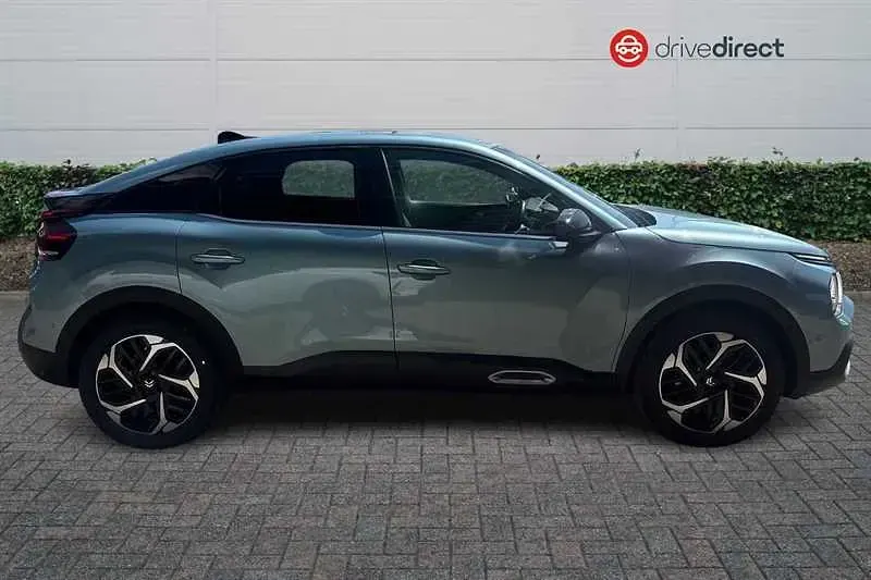Used Citroën C4 PureTech 130 HP (95 kW) 2024 Blue SUV