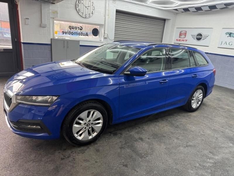 Used Skoda Octavia SE Technology 150 HP (110 kW) 2021 Blue Estate