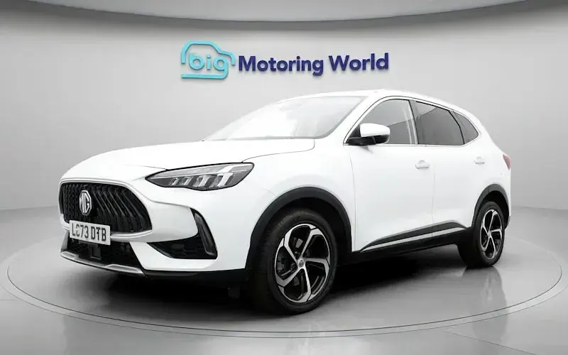 Begagnad MG HS Trophy 162 HK (119 kW) 2024 Vit SUV
