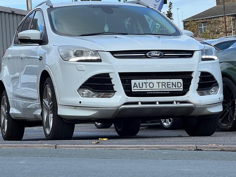 White Used 2014 Ford Kuga Titanium X SUV | £3,491 (Super price) - Image 1/4