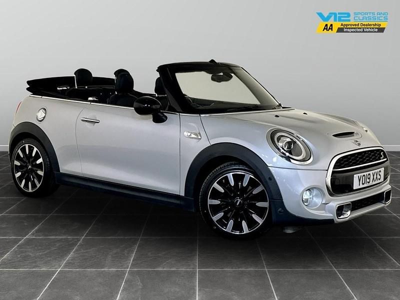 Silver Used 2019 Mini Cooper S Cabriolet Exclusive Cabriolet | £15,295 (Good price) - Image 1/2