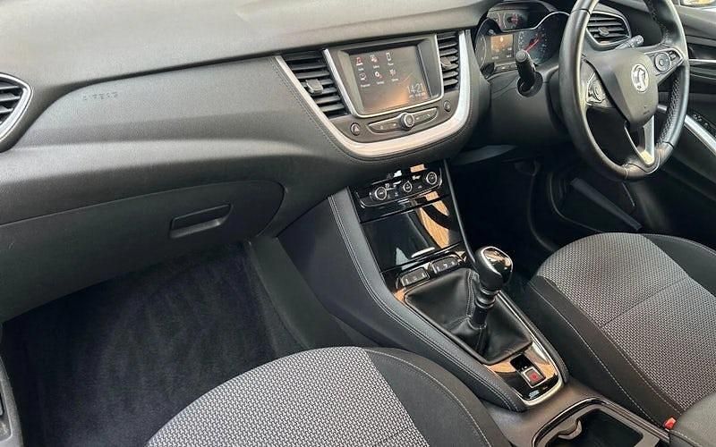 Used Vauxhall Grandland X S 131 HP (96 kW) 2020 Grey SUV