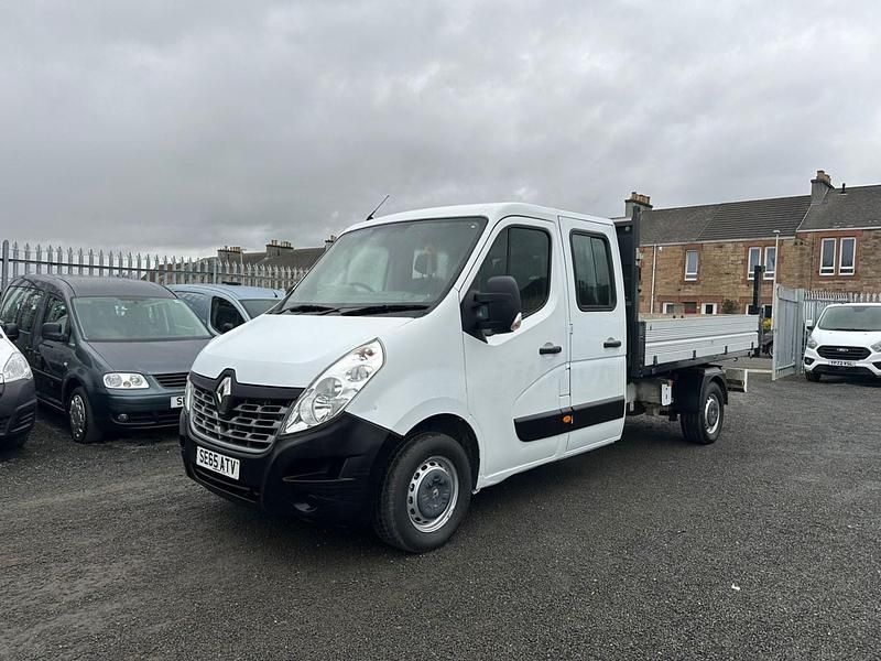 Used Renault Master Business 125 HP (91 kW) 2015 White Van