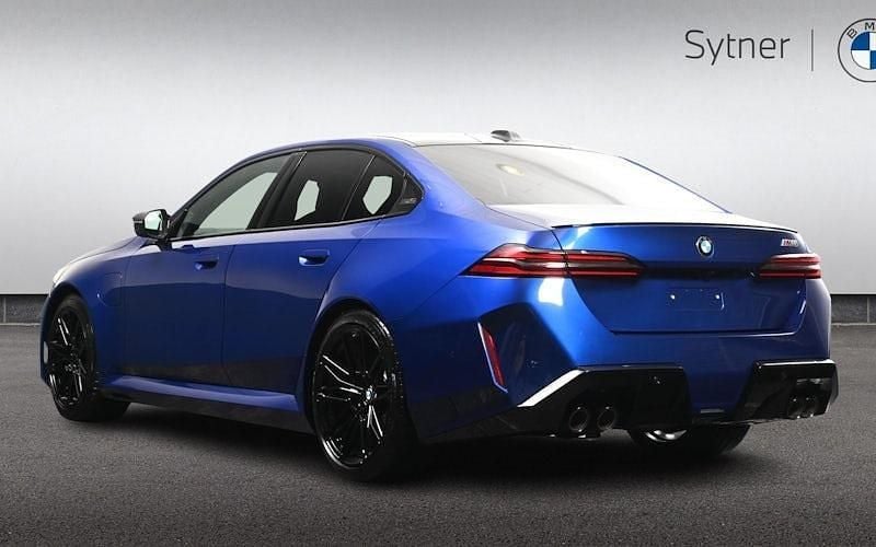 New BMW M5 727 HP (534 kW) 2025 Sedan