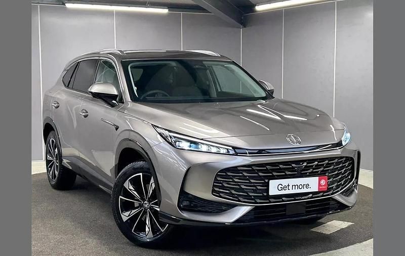 Silver Used 2025 MG HS SE SUV | £25,895 - Image 1/4