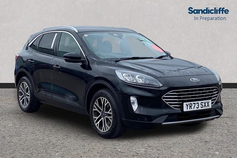 Usado Ford Kuga Titanium 150 CV (110 kW) 2023 Negro SUV