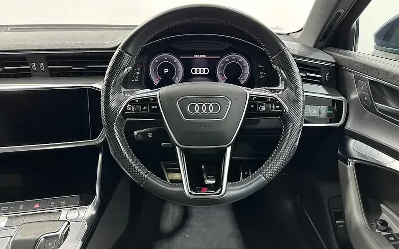 Used Audi A6 S-Line 204 HP (150 kW) 2019 Blue Sedan