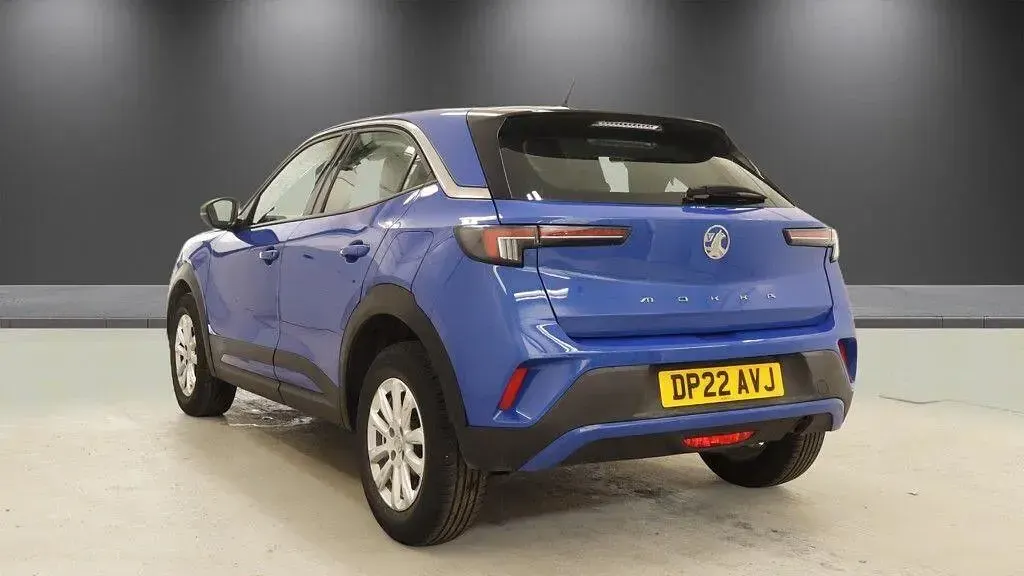 Used Vauxhall Mokka Design Edition 100 HP (73 kW) 2022 Blue SUV