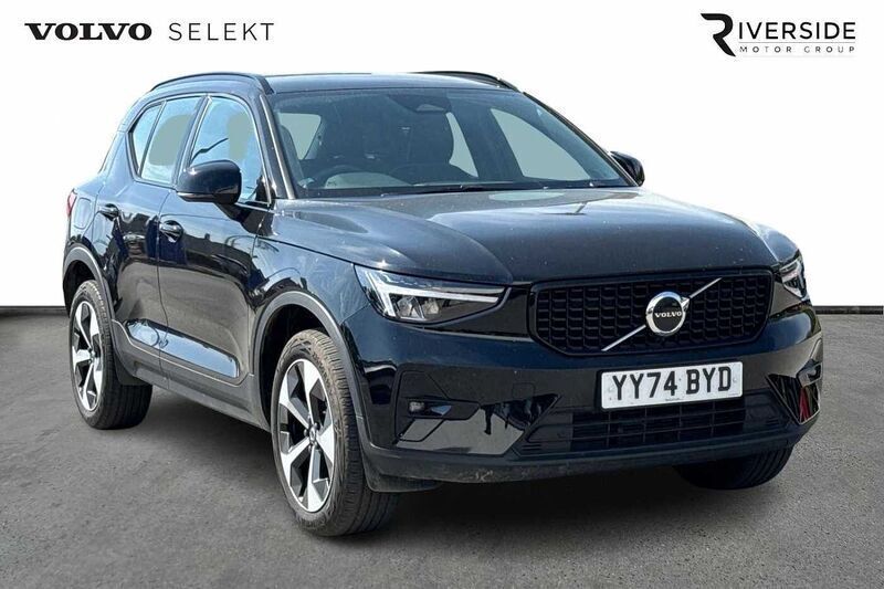 Black Used 2024 Volvo XC40 Plus SUV | £33,495 (A bit pricey) - Image 1/3