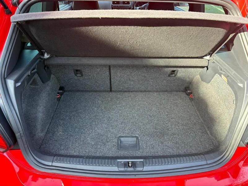 Used VW Polo R-line 110 HP (80 kW) 2013 Red Hatchback