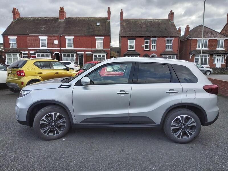 Grey Used 2024 Suzuki Vitara SZ5 SUV | £22,490 (Fair price) - Image 1/4