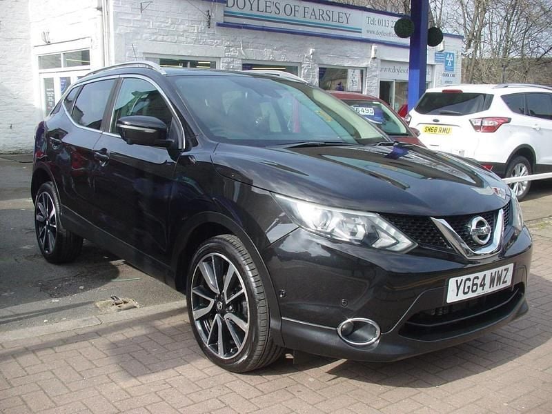 Used Nissan Qashqai Tekna 130 HP (95 kW) 2014 Black SUV