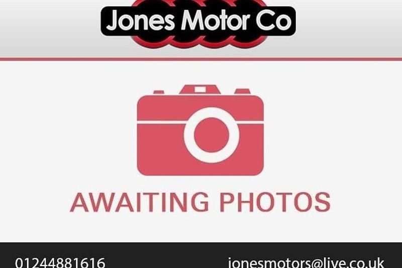 White Used 2013 Mercedes E300 Sedan | £7,495 (Expensive) - Image 1/1