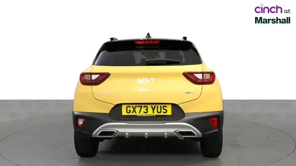 Used Kia Stonic GT-Line 100 HP (73 kW) 2023 Yellow SUV