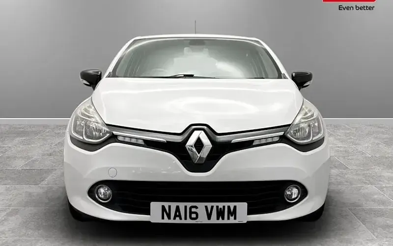 Used Renault Clio Dynamique 73 HP (53 kW) 2016 Hatchback