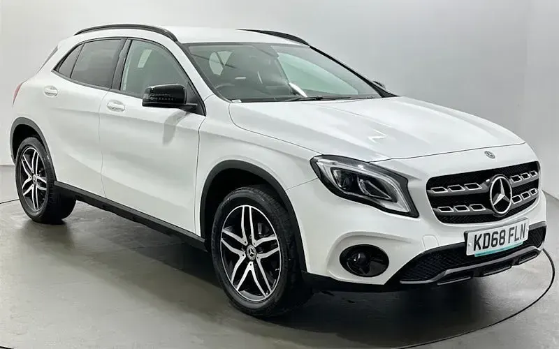 Used Mercedes GLA180 Urban 122 HP (89 kW) 2019 SUV