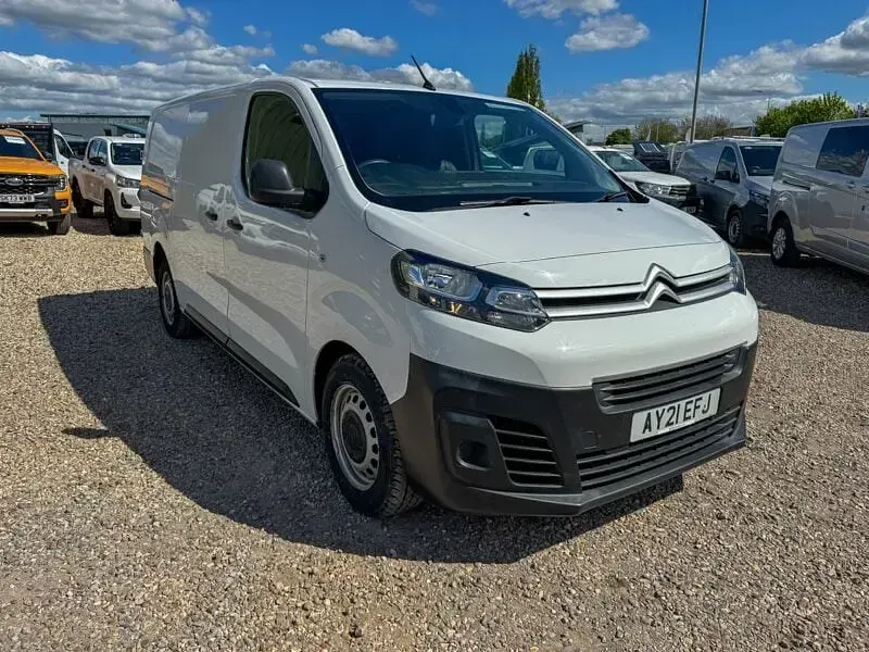 Używany Citroën Dispatch 101 KM (74 kW) 2020 Biały Minivan