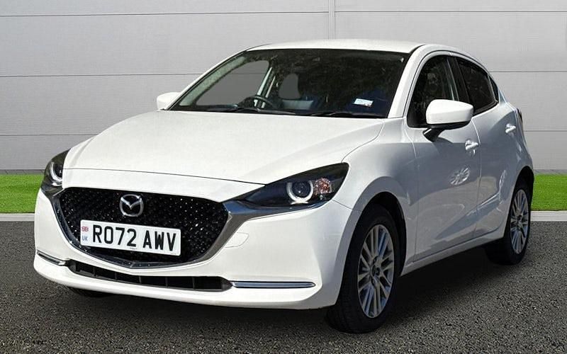 Usado Mazda 2 Inclusive 90 HP (66 kW) 2022 Branco Citadino