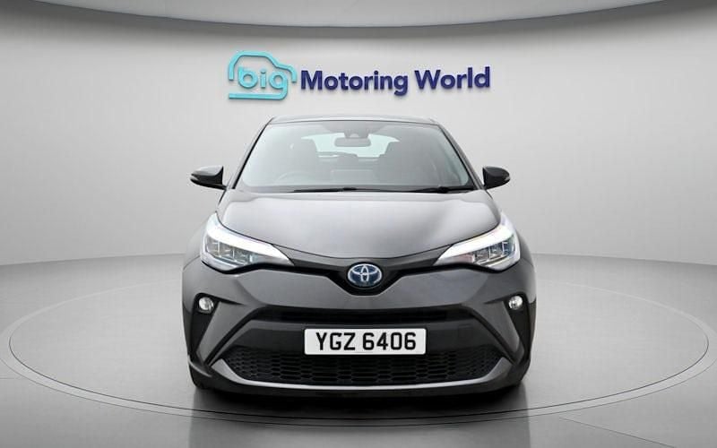 Used Toyota C-HR 122 HP (89 kW) 2023 SUV