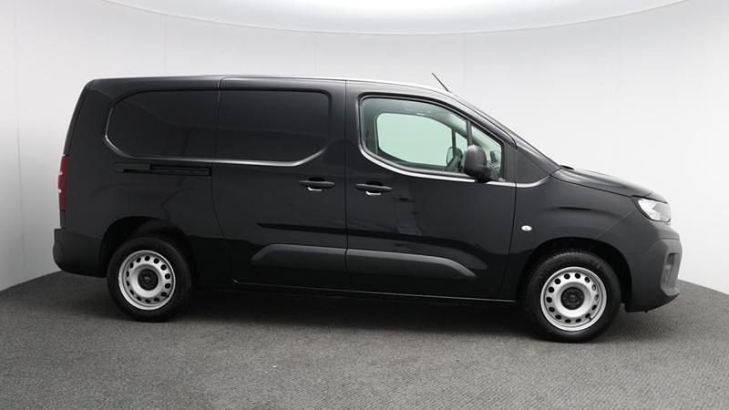 Black New 2025 Peugeot Partner MPV | £20,999 (Expensive) - Image 1/4