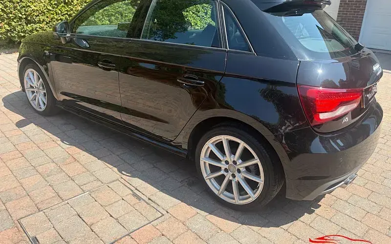 Used Audi A1 Sportback S-Line 125 HP (91 kW) 2017 Black Hatchback