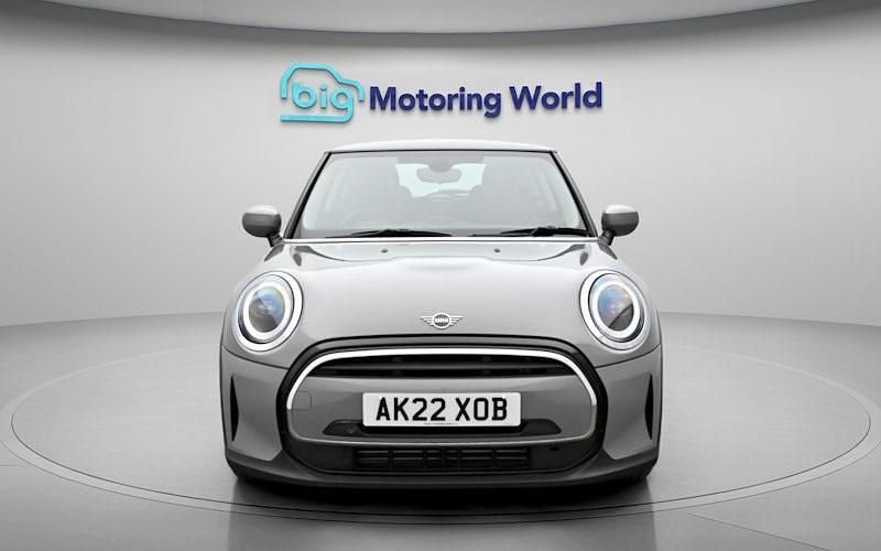 Used Mini ONE Classic 102 HP (75 kW) 2022 Grey Hatchback