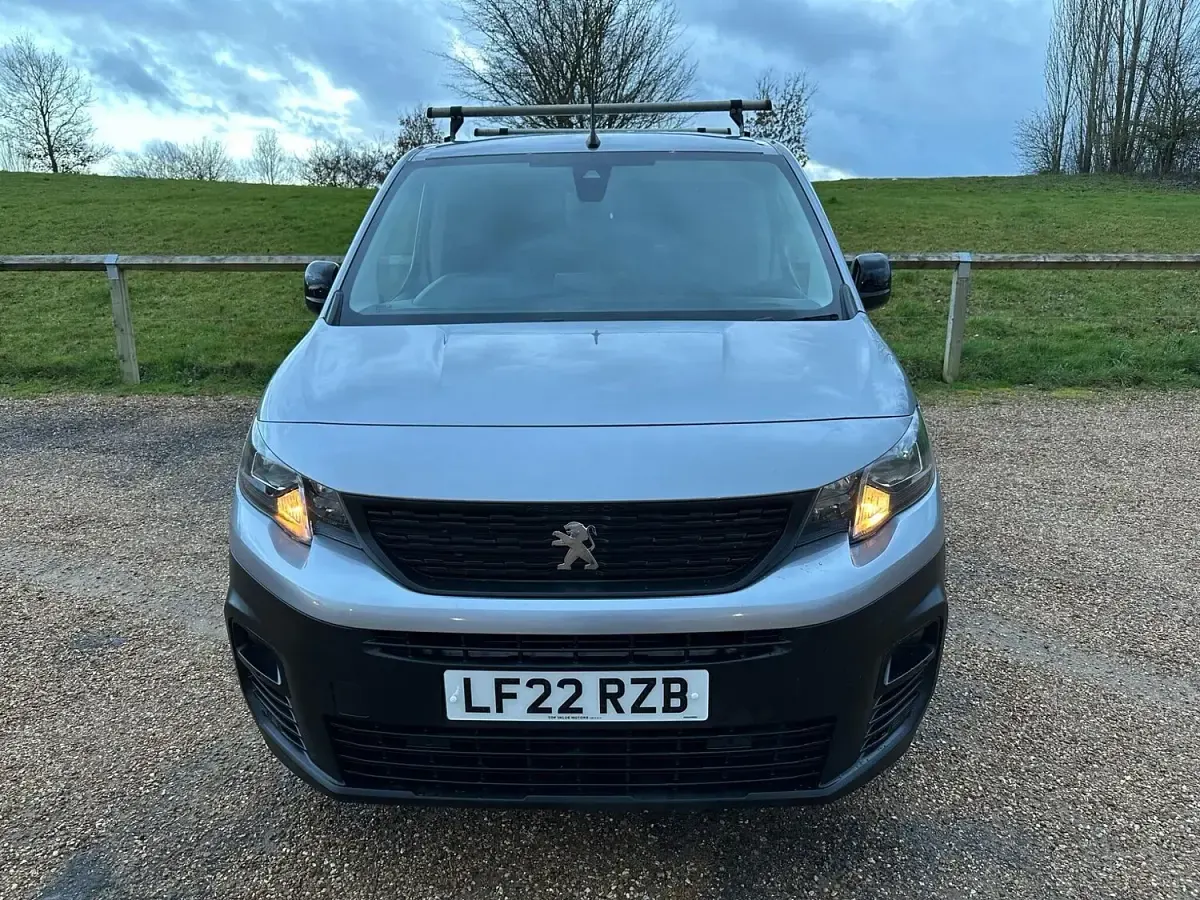 Used Peugeot Partner Premium 2022 Grey MPV