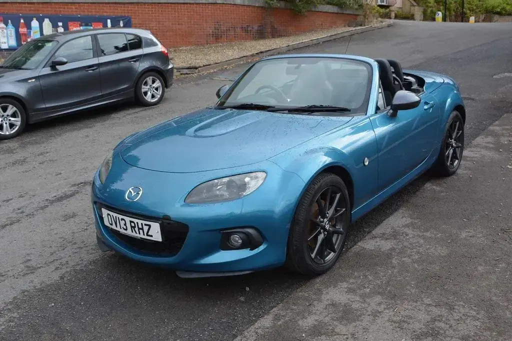 Used Mazda MX5 Inclusive 160 HP (117 kW) 2013 Blue Cabriolet