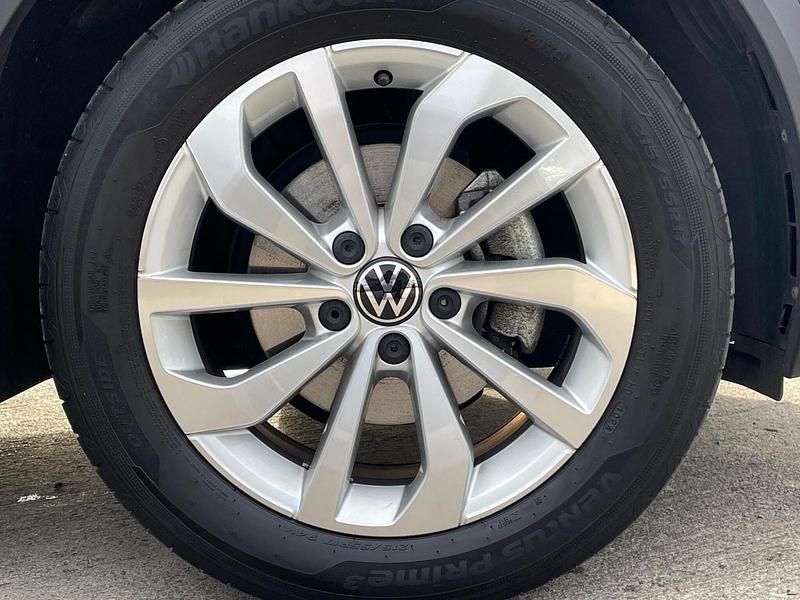 Used VW T-Roc Match 110 HP (80 kW) 2024 Silver SUV